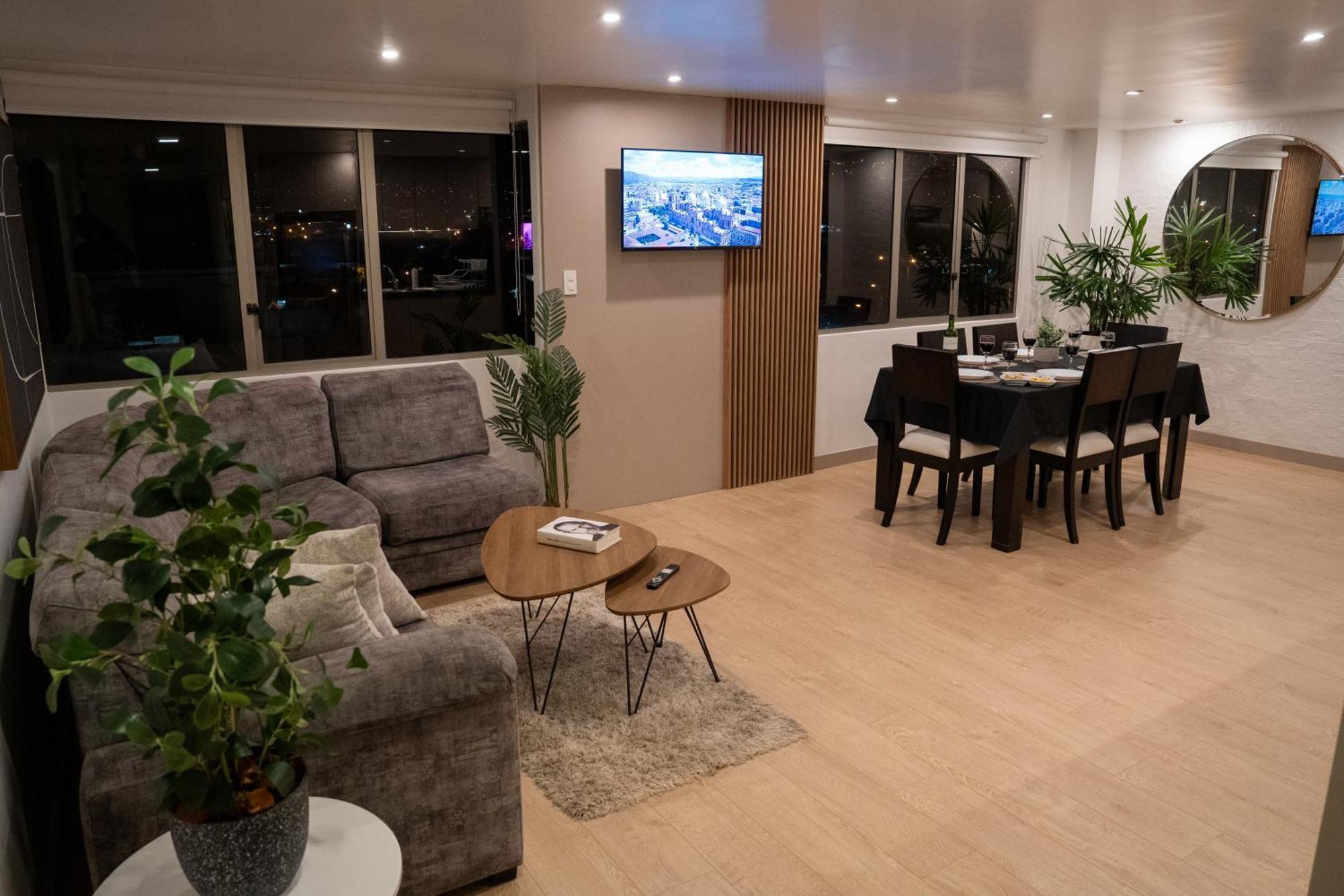 Spectacular Flat,3 Bedrooms, Central, Terrace, Free Parking Cuenca Exterior foto