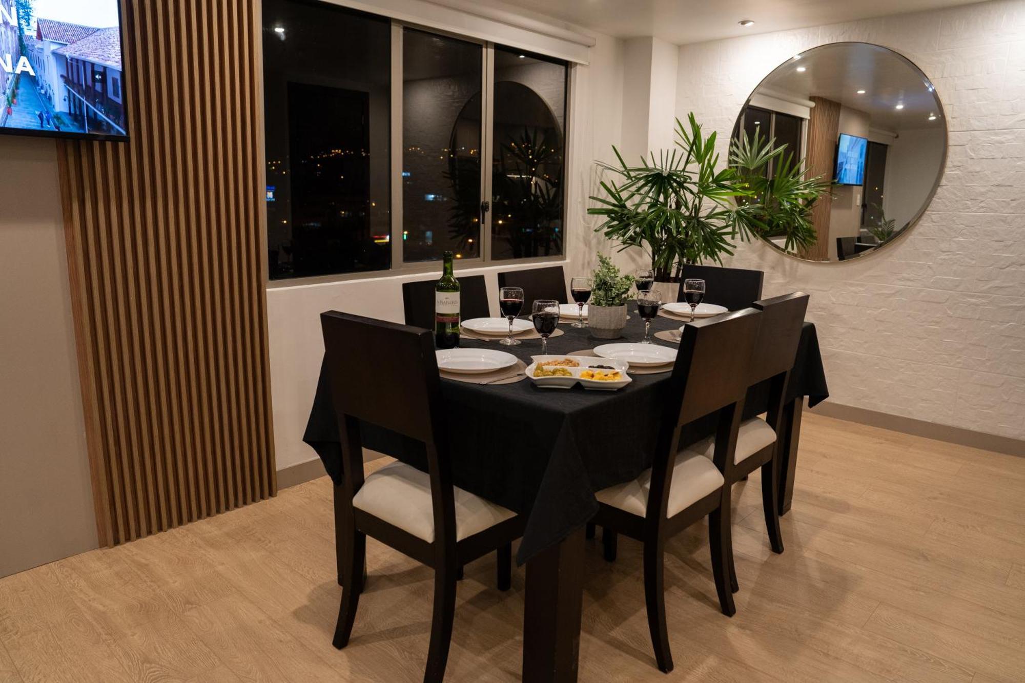 Spectacular Flat,3 Bedrooms, Central, Terrace, Free Parking Cuenca Exterior foto